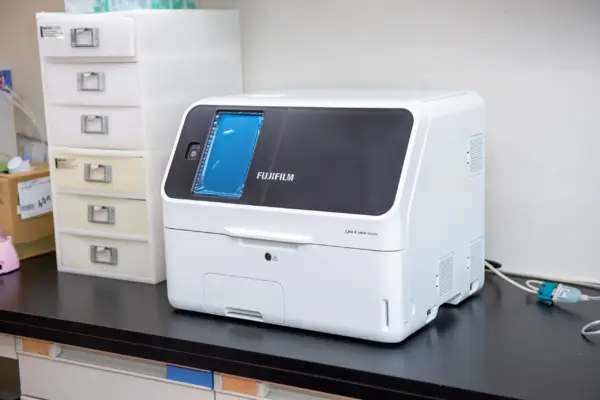 血液生化学分析装置のイメージ